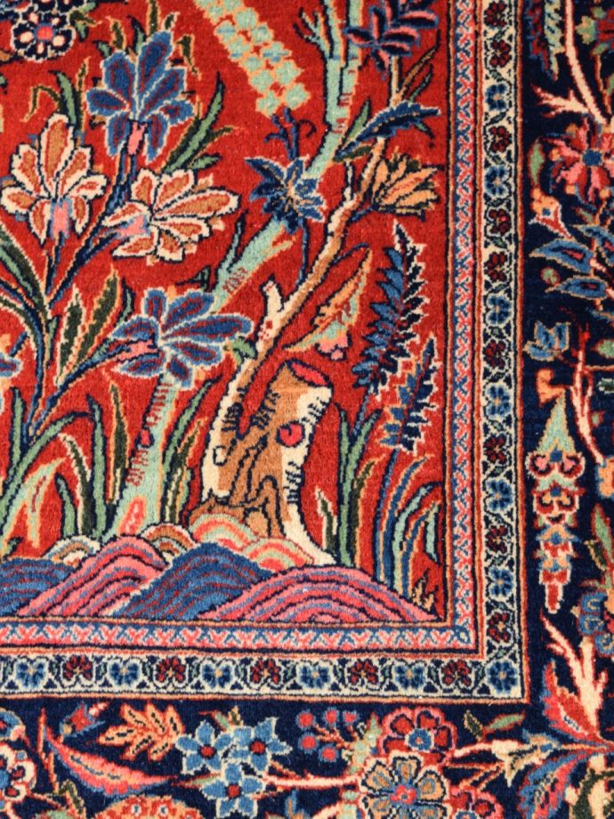 アンティーク絨毯の詳細右下