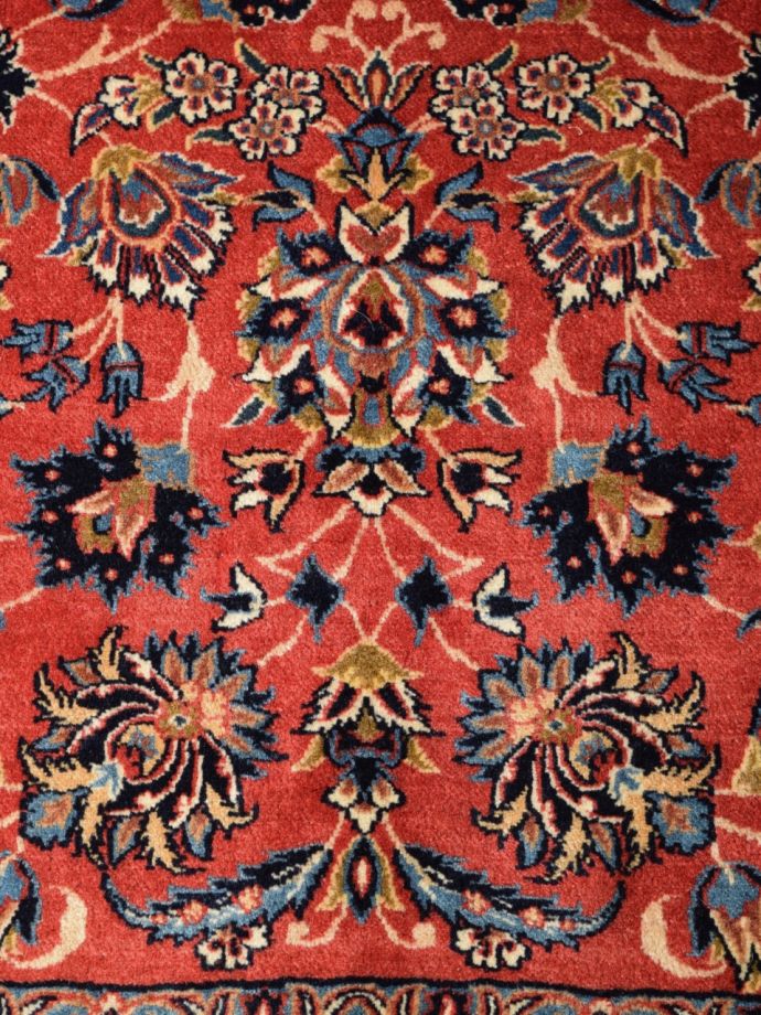 アンティーク絨毯の詳細下部