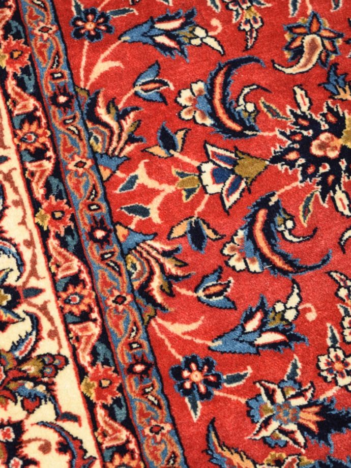 アンティーク絨毯の詳細