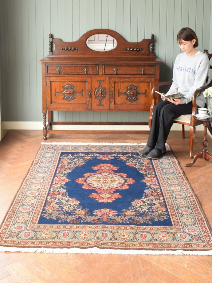 おしゃれな絨毯