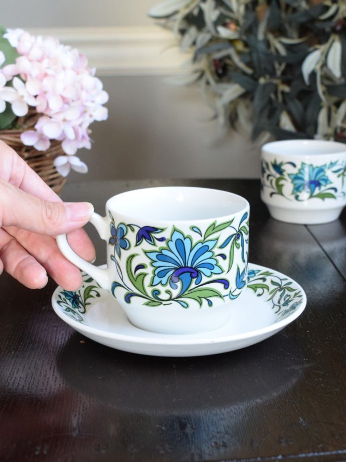 イギリスのカップ＆ソーサー