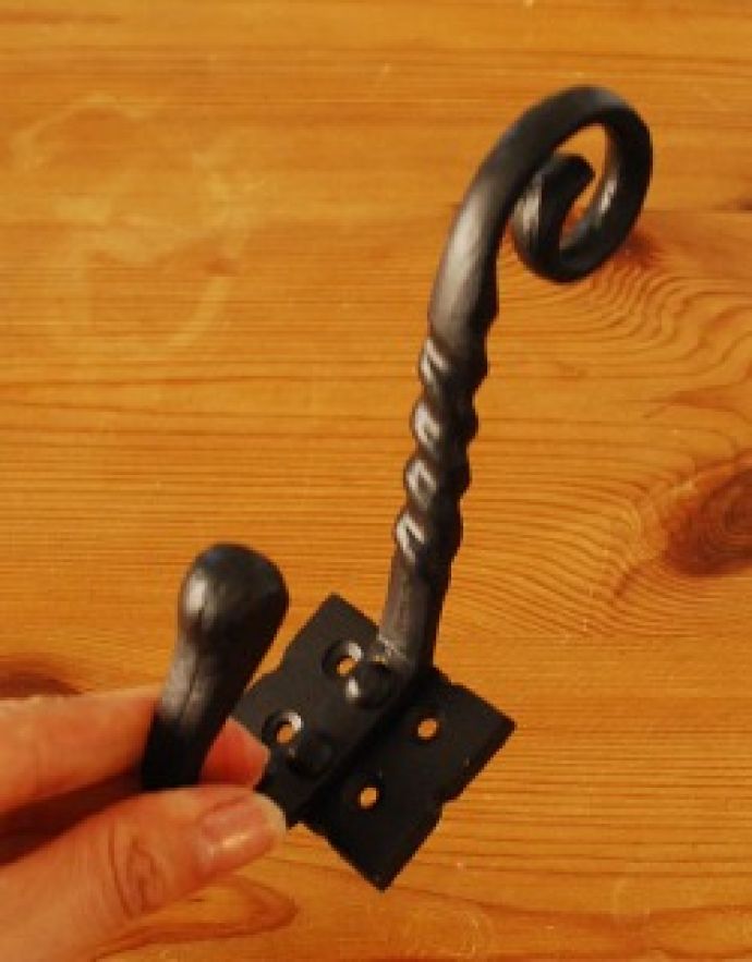 簡単に取り付け出来るフック