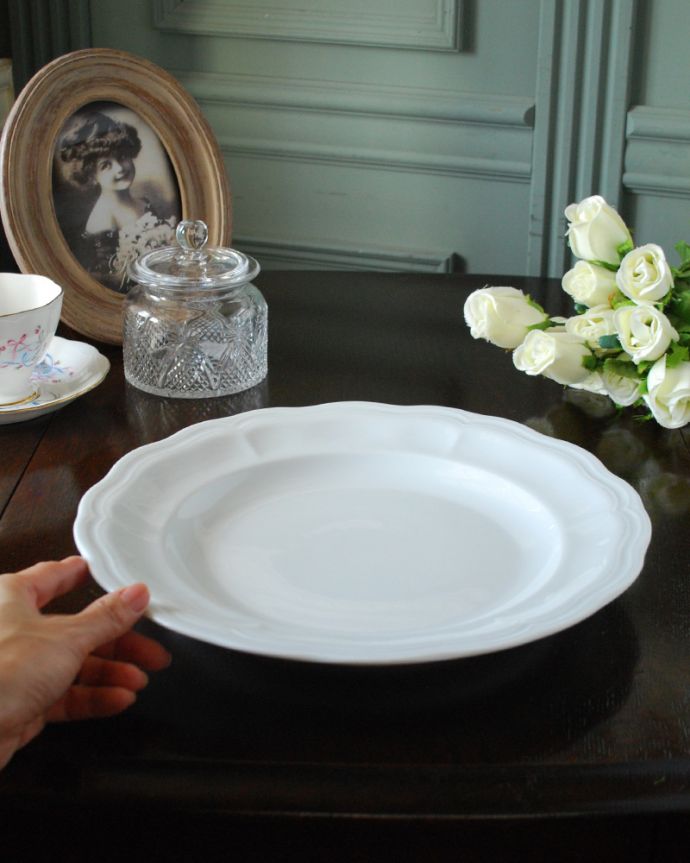 フランス生まれのおしゃれな食器