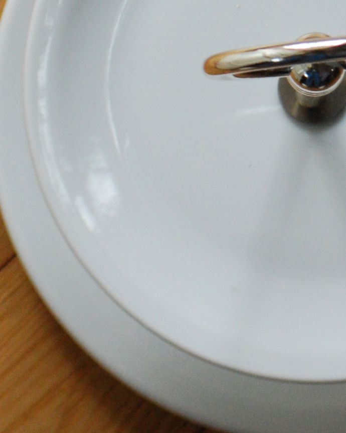 ピリヴィッツのおしゃれなケーキスタンド