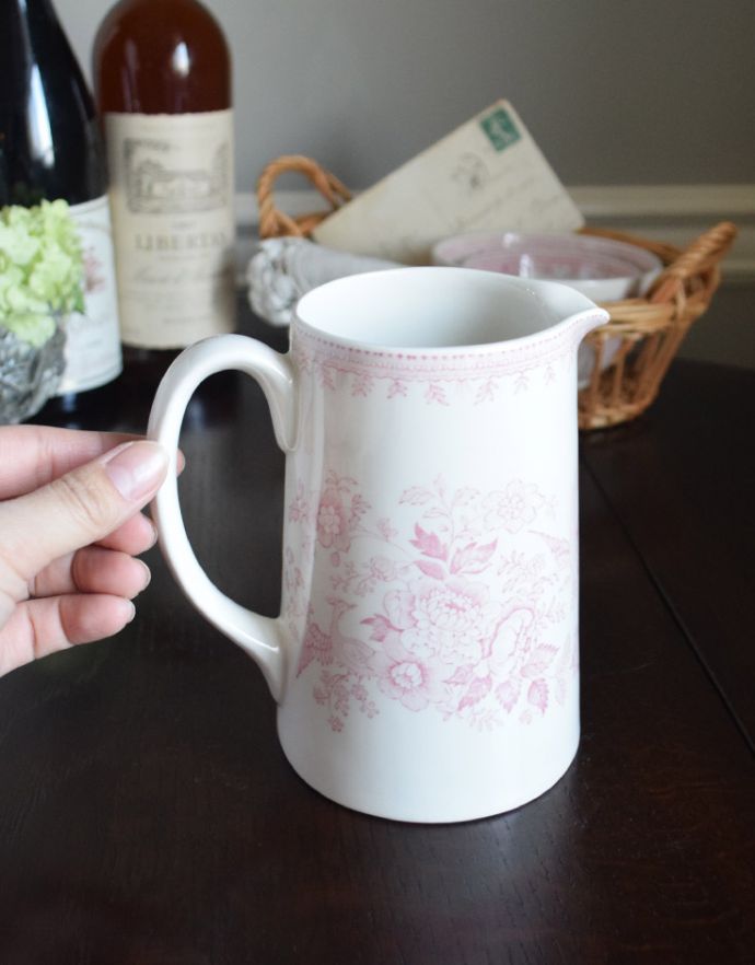 バーレイ社のタンカードジャグ