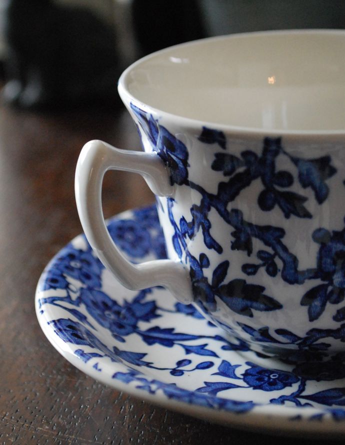 英国バーレイ社のブルーアーデン