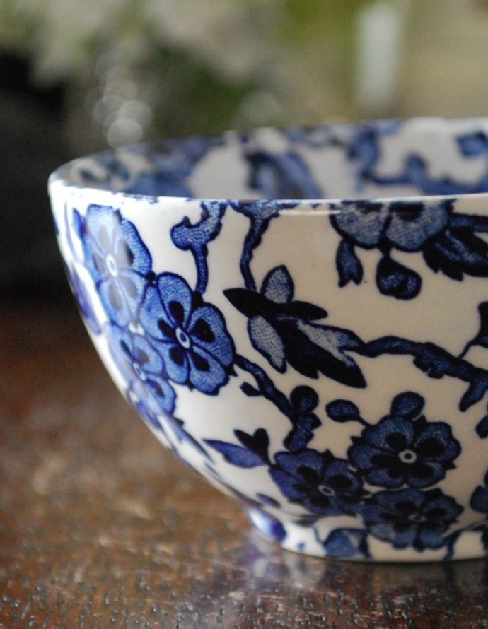 英国バーレイ社のブルーアーデン