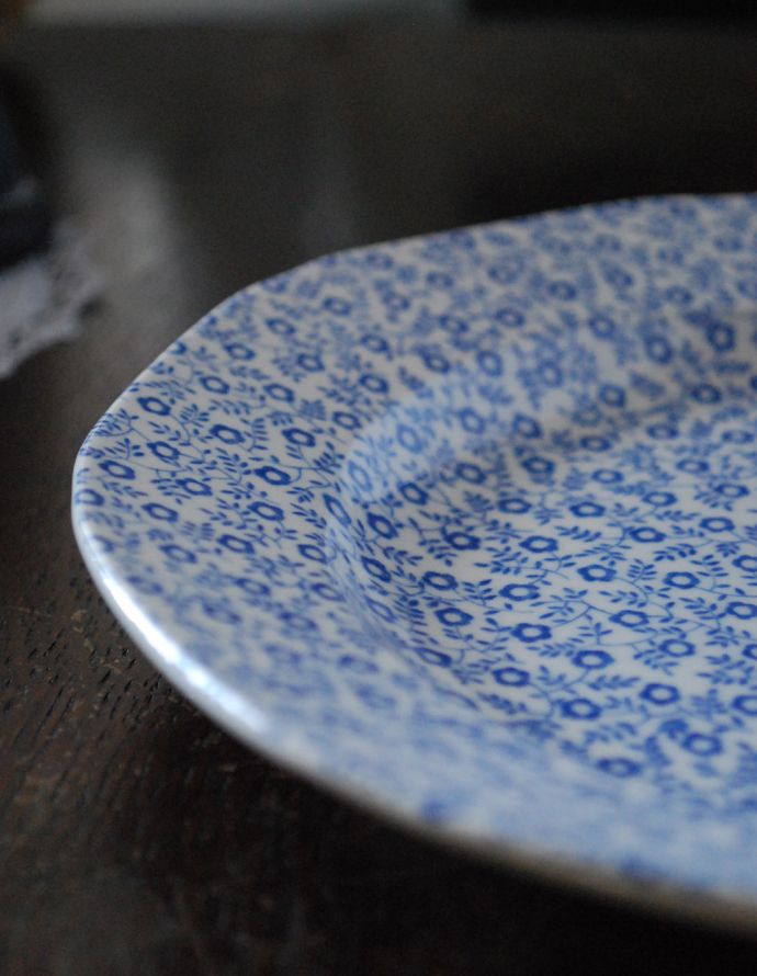 バーレイの食器