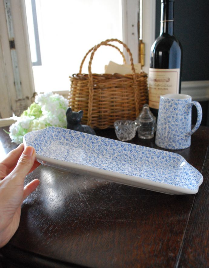 バーレイ社のサンドイッチトレイ