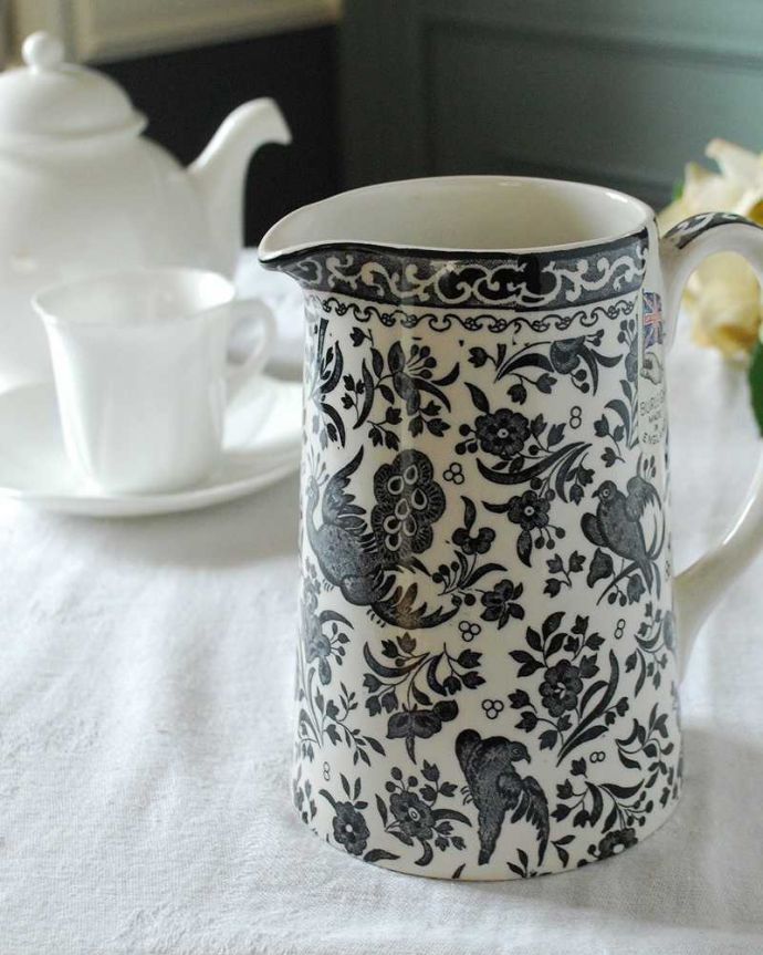 英国バーレイ社のリーガルピーコック