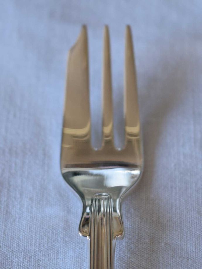 英国王室御用達のデザートフォーク