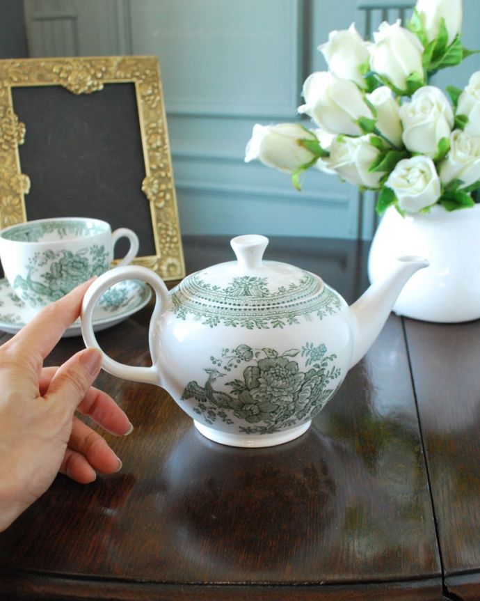 バーレイ社のティーポット