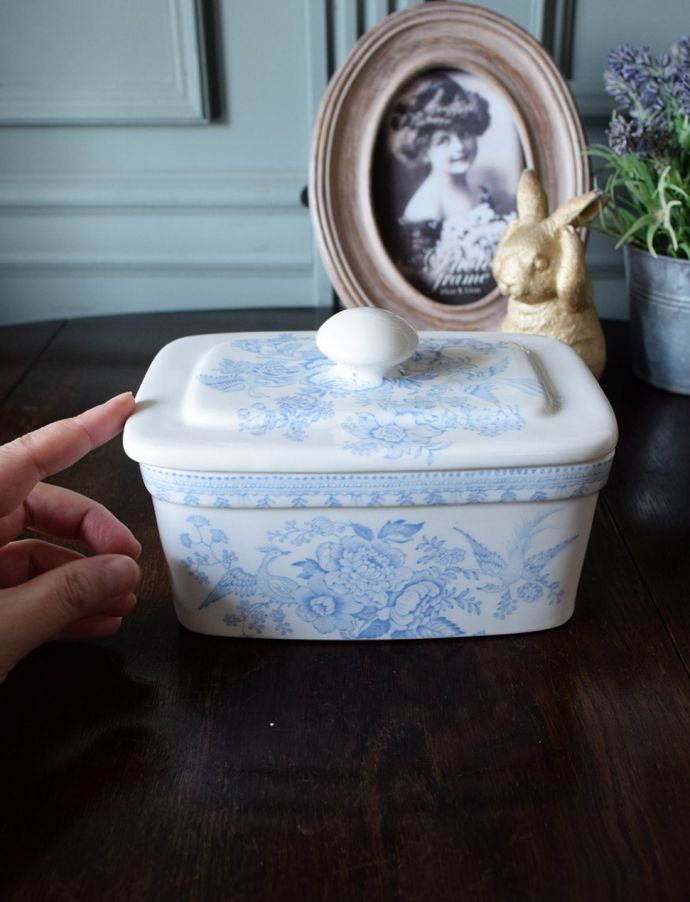 バーレイ社のバターボックス