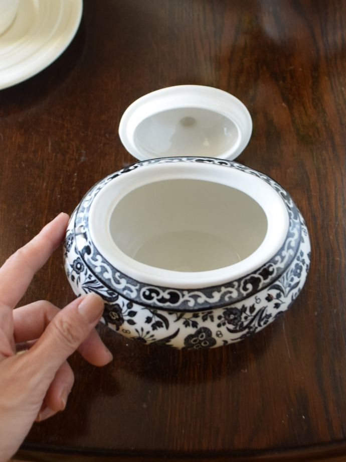 バーレイ社のシュガーポット