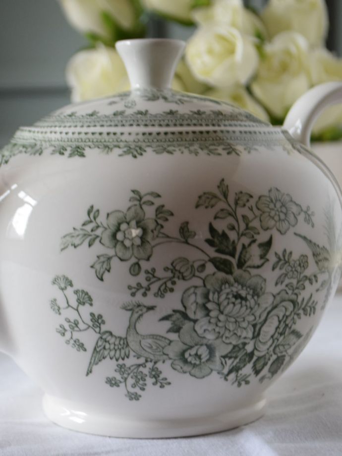 英国バーレイ社のアジアンティックフェザンツ