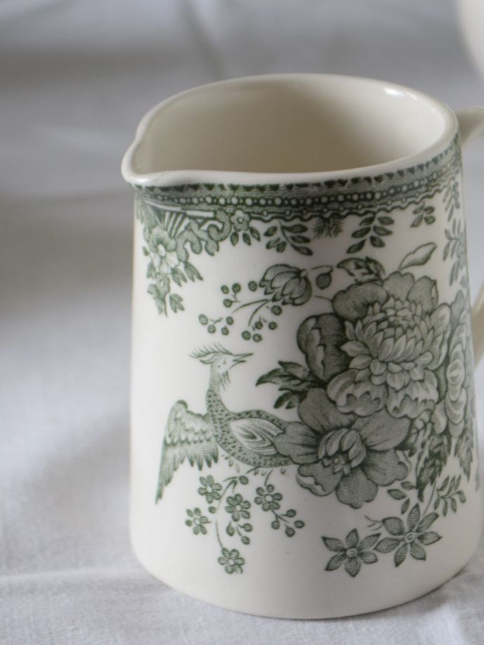 英国バーレイ社のアジアンティックフェザンツ