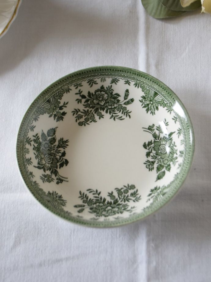 バーレイの食器