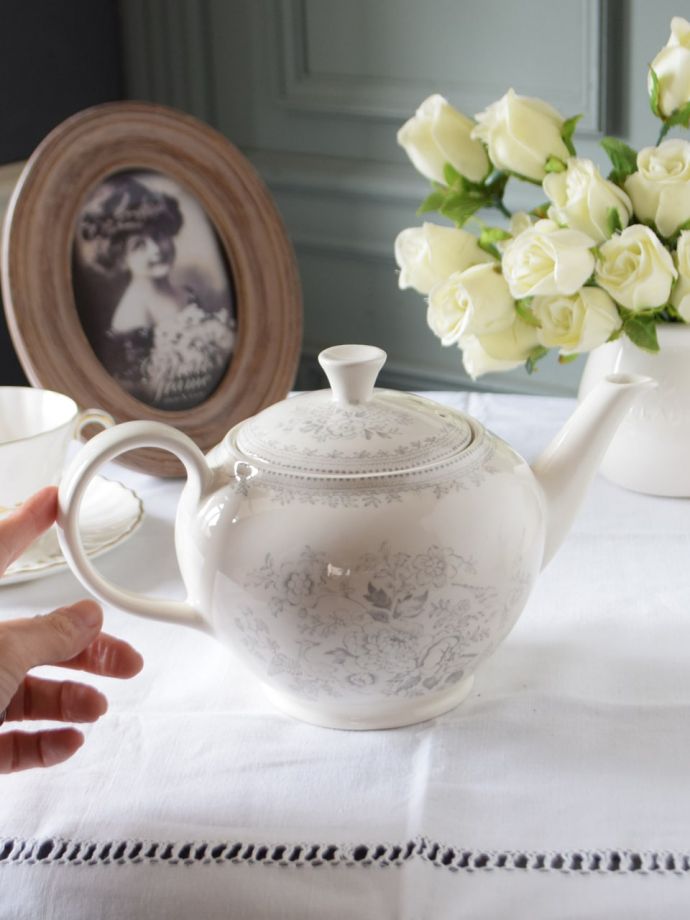 バーレイ社のティーポット