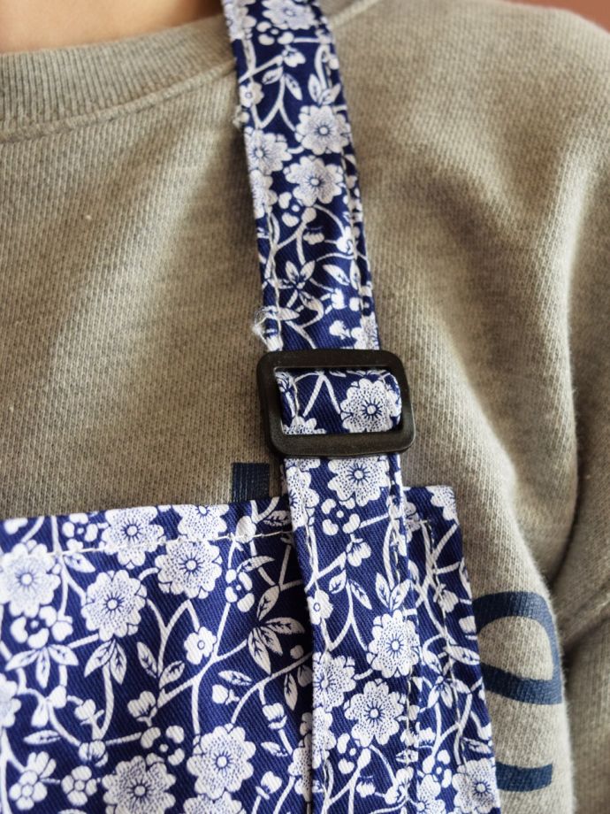 エプロンのアジャスター