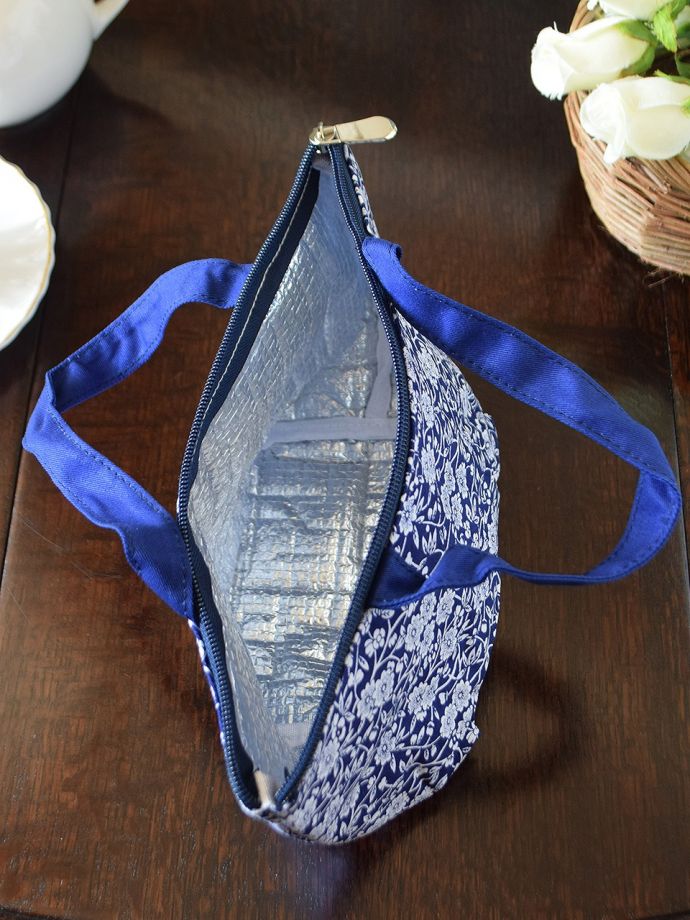 可愛い保冷ランチバック