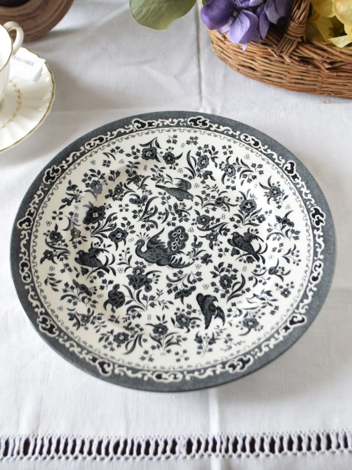 バーレイ ブラックリーガルピーコック カップソーサープレートセット