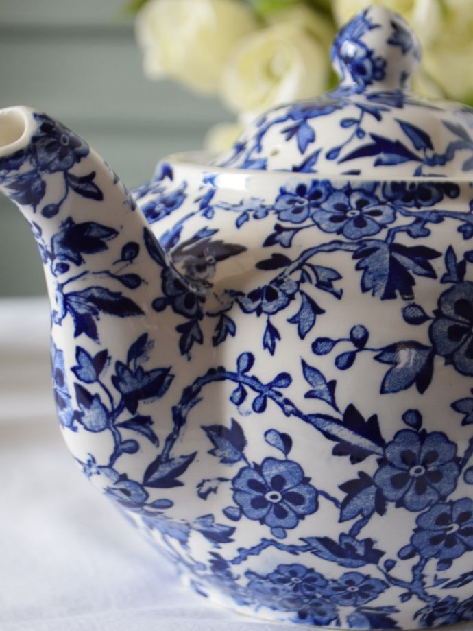 英国バーレイ社のブルーアーデン