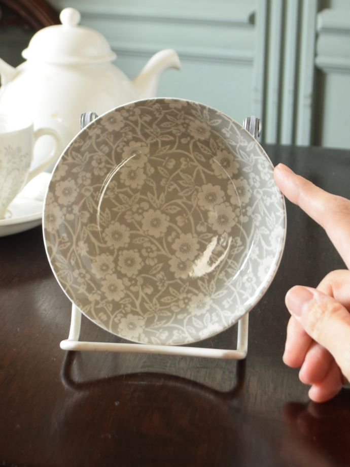 バーレイ社のフルーツプレート