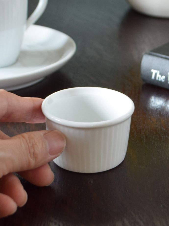 フランス生まれのおしゃれな食器