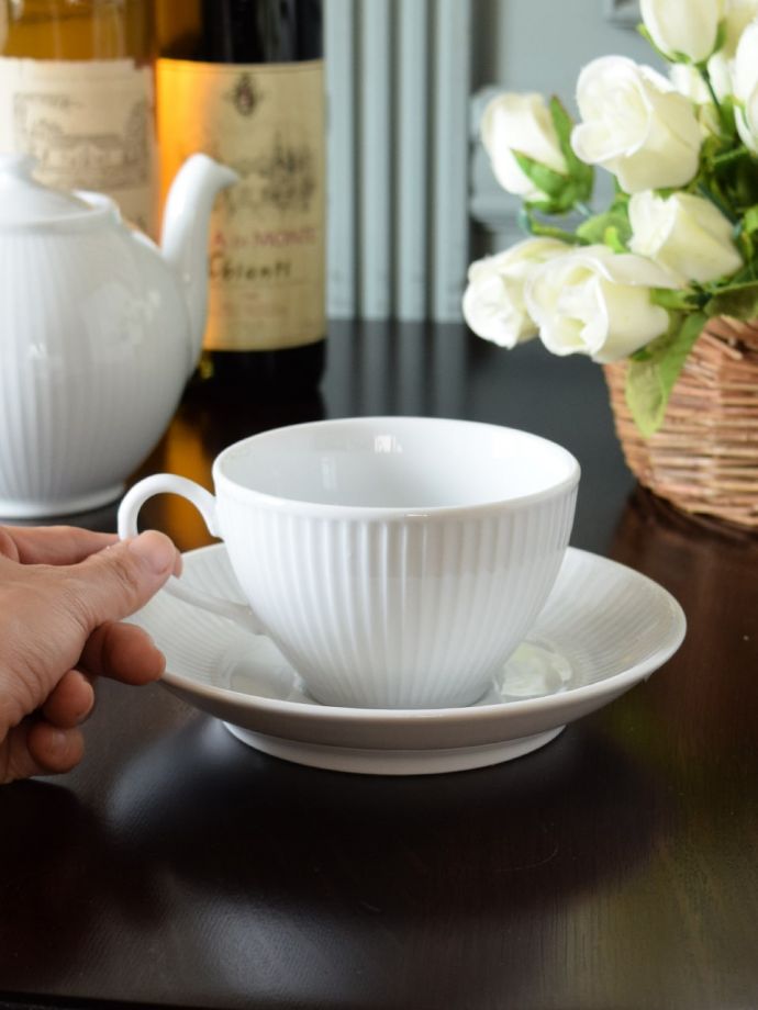 フランス生まれのおしゃれな食器