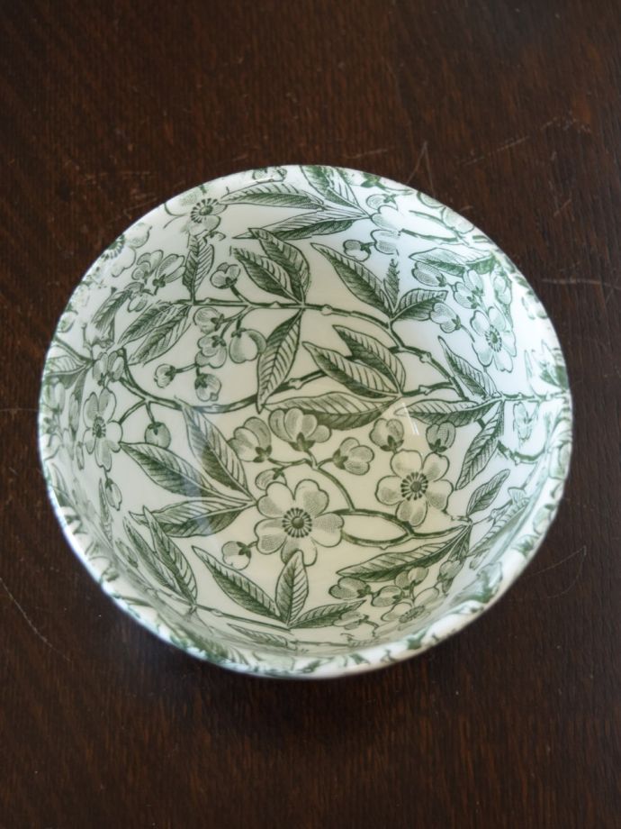 バーレイの食器