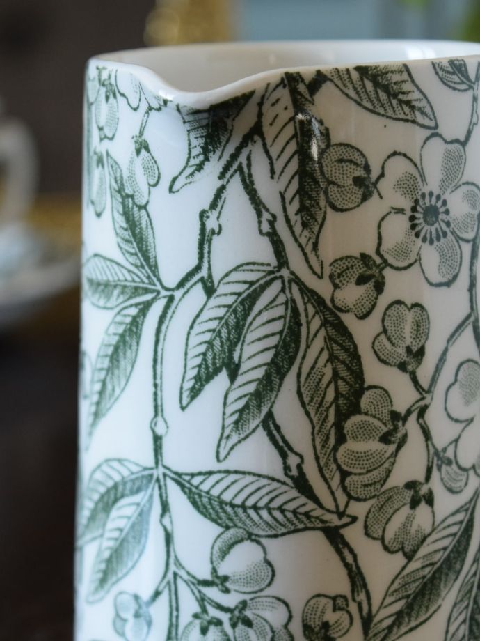 英国バーレイ社のグリーンプルナス