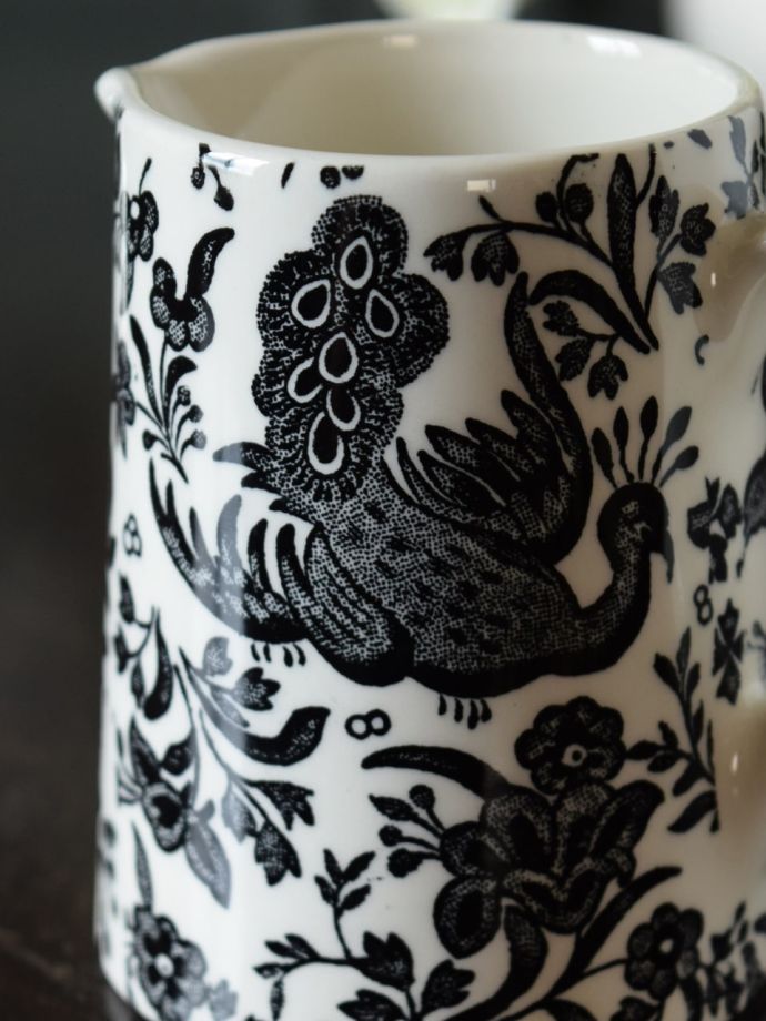 英国バーレイ社のリーガルピーコック