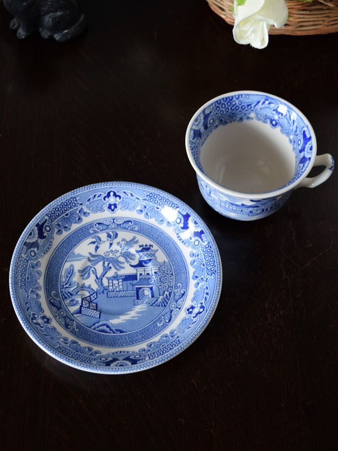 バーレイの食器