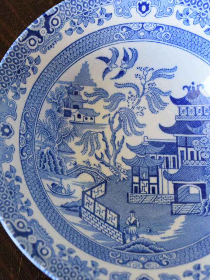 英国バーレイ社のブルーウィロー