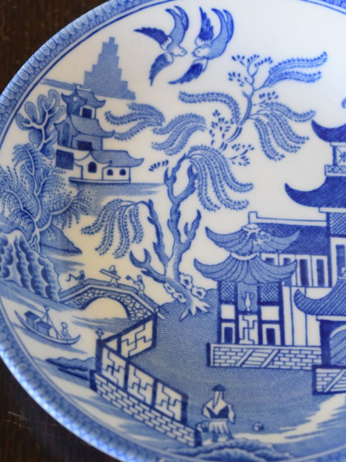 英国バーレイ社のブルーウィロー