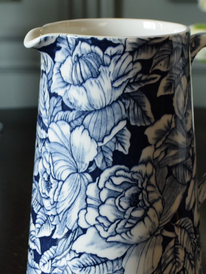 英国バーレイ社のインクブルーハイビスカス