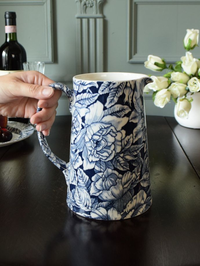 バーレイ社のタンカードジャグ