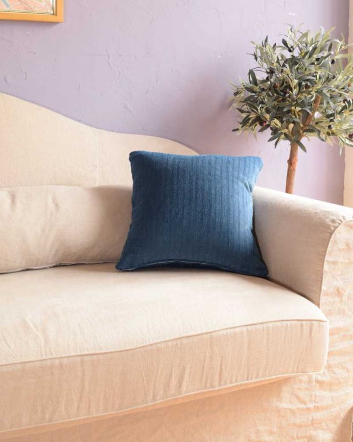 ファブリック（布）雑貨　インテリア雑貨　Handleオリジナルソファ「Marie」クッション（ポンパドゥール）。お家の洗濯機で洗えます汚れてもお家の洗濯機でジャブジャブ洗えるので安心です。(n10-040)