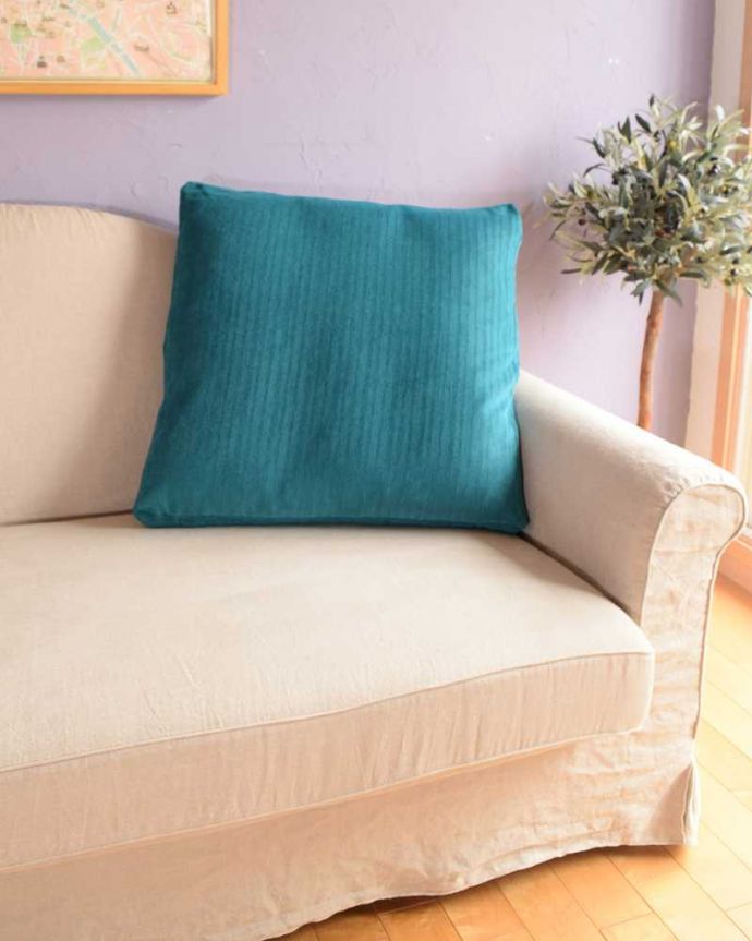 ファブリック(布)雑貨 インテリア雑貨 Handleオリジナルソファ「Marie」クッション (ブルー・パン62cm角)。お家の洗濯機で洗えます汚れてもお家の洗濯機でジャブジャブ洗えるので安心です。(n10-045)