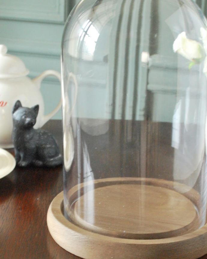 リビング雑貨 インテリア雑貨 アンティーク風のガラスドーム、ガラス×パイン材のガラスドーム(XS)。アンティーク風のガラスドームここに入れるだけで、入れたものが特別に見えるガラスドーム。(n12-365)