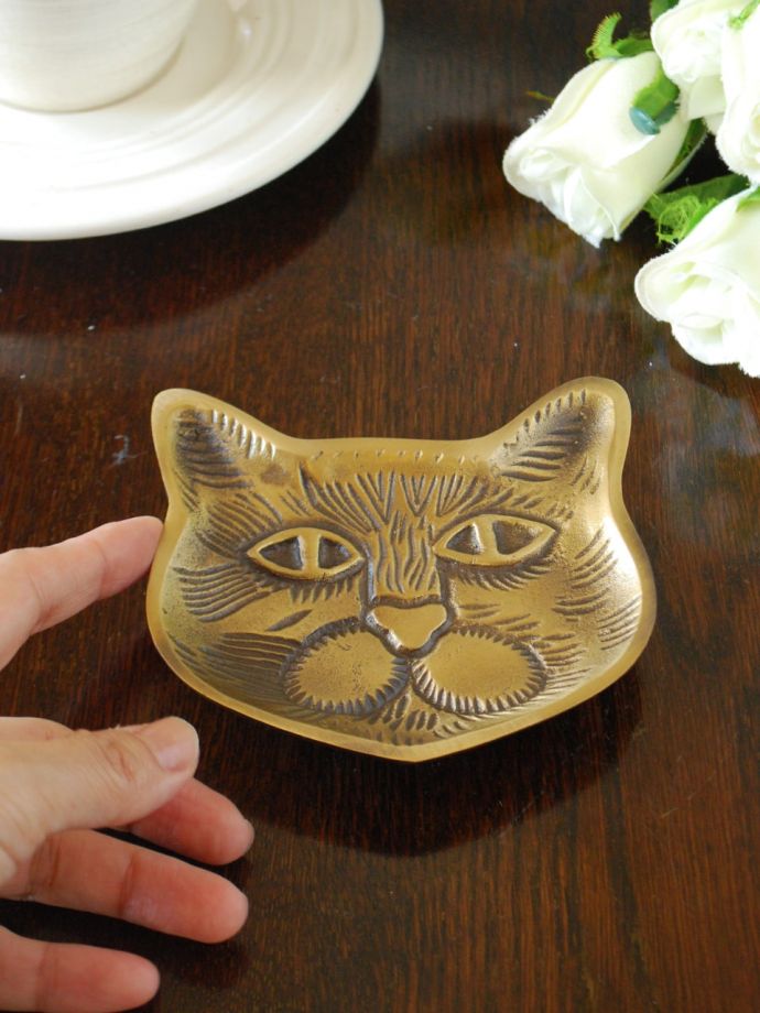 真鍮製のトレイの大きさは･･･