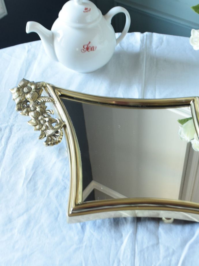 アンティークシェイプミラートレイ アンティーク調のおしゃれな雑貨、真鍮製のミラートレイ(n12-428