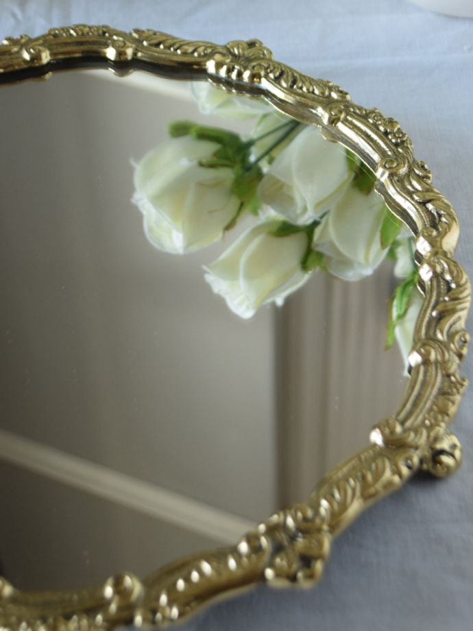 アンティーク調のミラートレイ