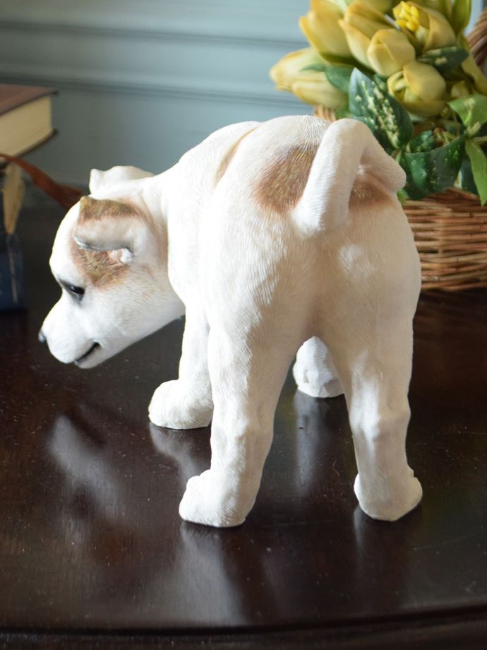 後ろ姿も可愛いインテリア雑貨