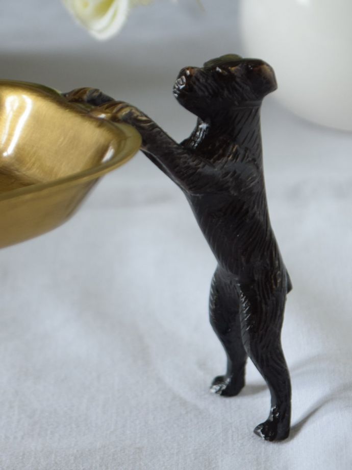 アンティーク調のトレイ