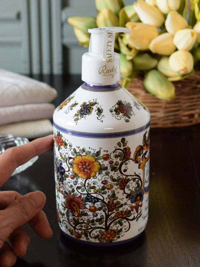 イタリアRudy社の美しいボトル