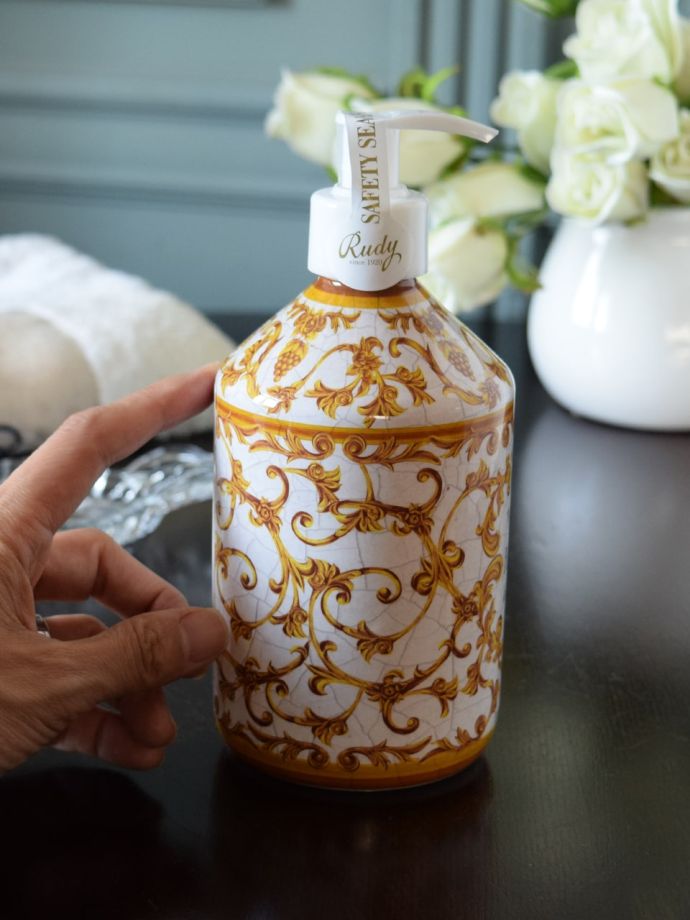 イタリアRudy社の美しいボトル