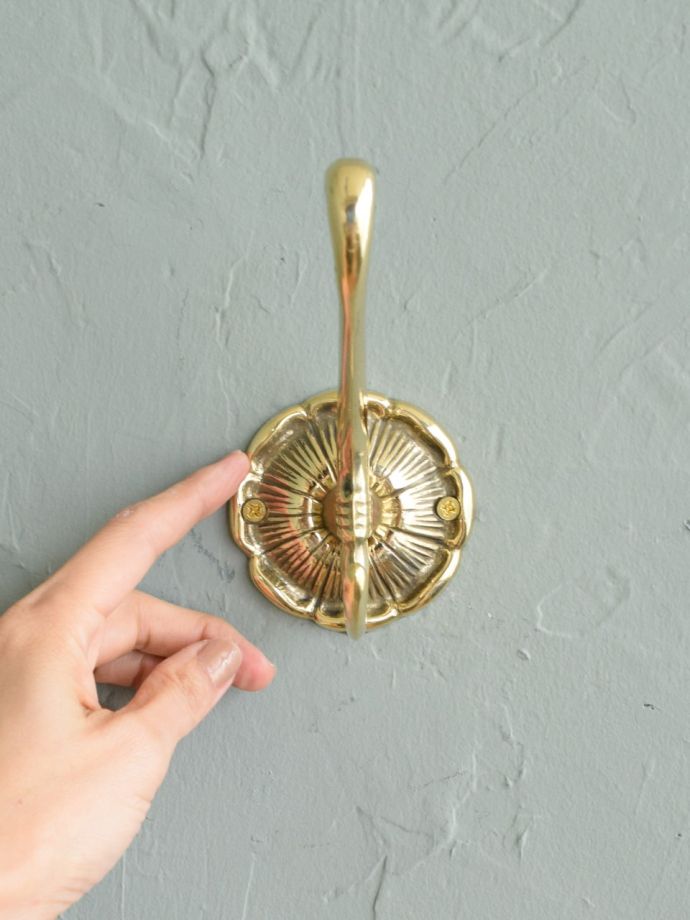 アンティーク風のウォールフック