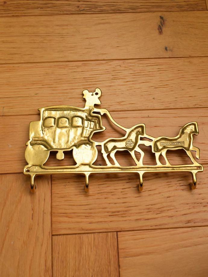 ウォールフックの裏