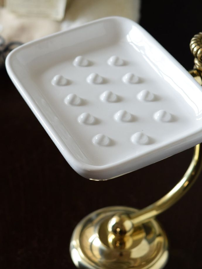 イタリア生まれのおしゃれなソープスタンド